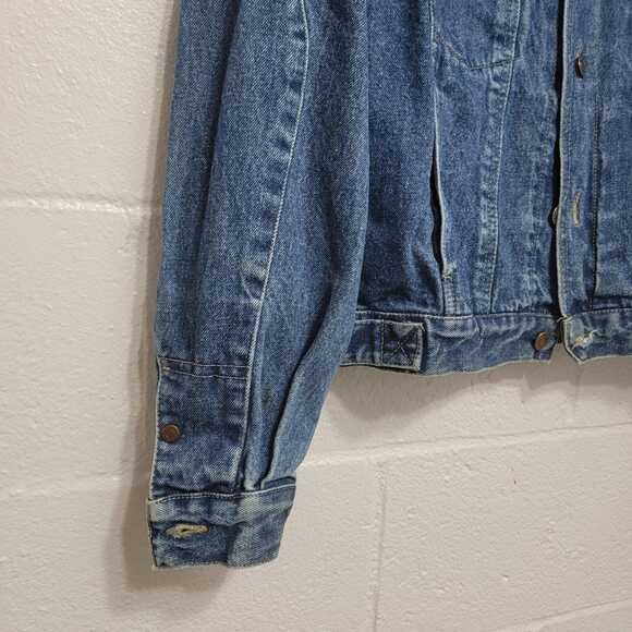 Calvin Klein Y2K Denim Jacket *Authentic Vintage* - Picture 4 of 8